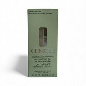 Clinique Dramatically Different Moisturizing Gel/Combination Oily - Oily/ 4.2 oz